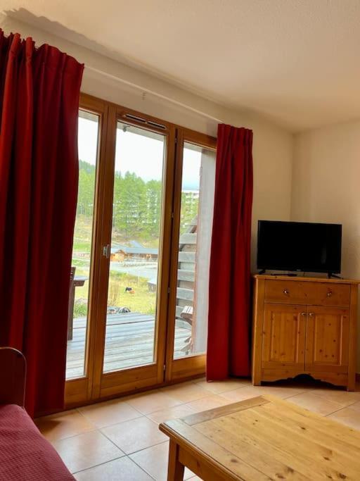 Chalet Vars 8 A 10 Personnes, Proche Des Pistes Exterior foto